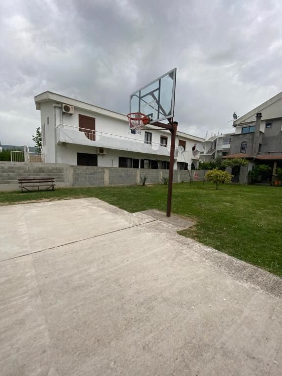 Апартаменты Apartments Toni Улцинь